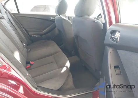 2010 Nissan Altima 2.5 S z USA, uszkodzony, nr VIN 1N4AL2AP8AN477322